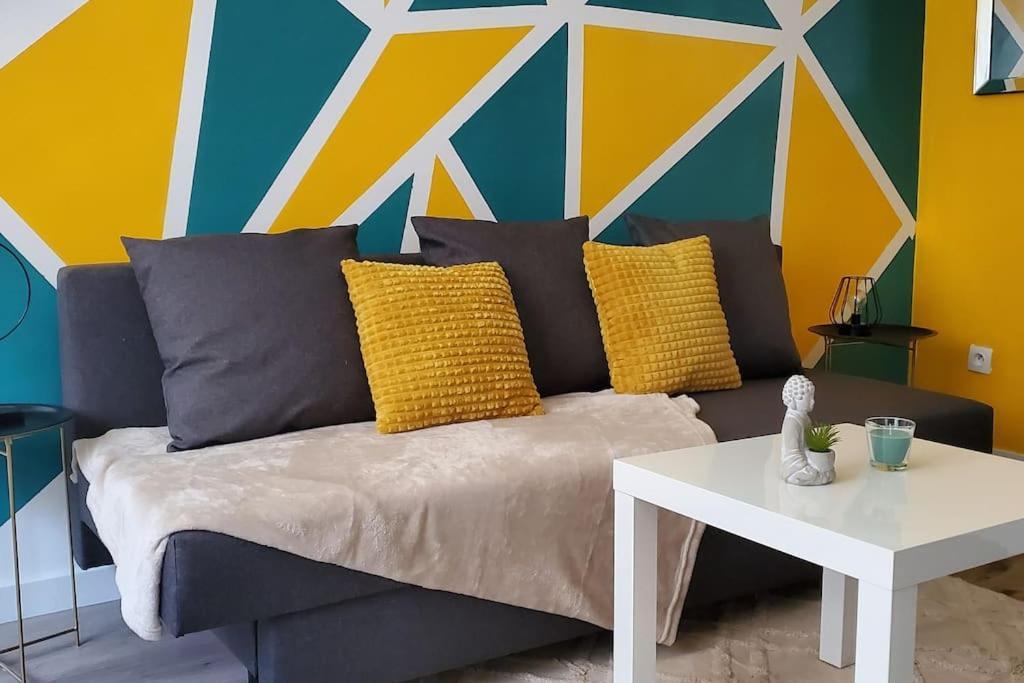 Triangle D'Or - Calme Et Cosy, Appartement 1 Chambre سانت كونتان المظهر الخارجي الصورة